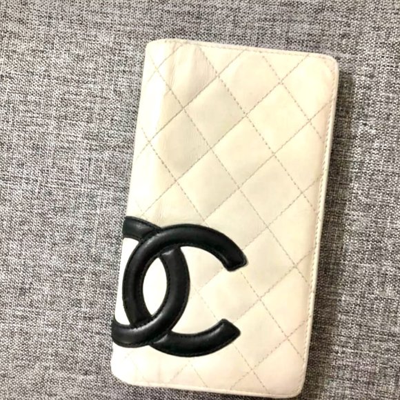 CHANEL Accessories - Authentic Beautiful Chanel Cambon line logo Wallet